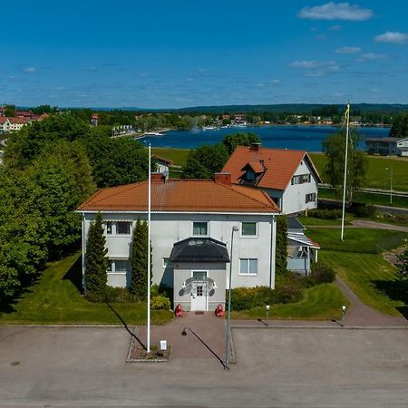 Vandrarhemmet Stranden Mora Extérieur photo