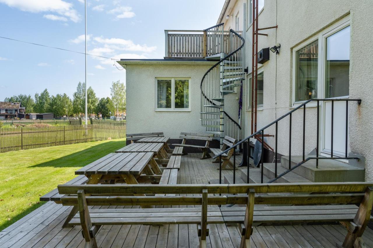 Vandrarhemmet Stranden Mora Extérieur photo